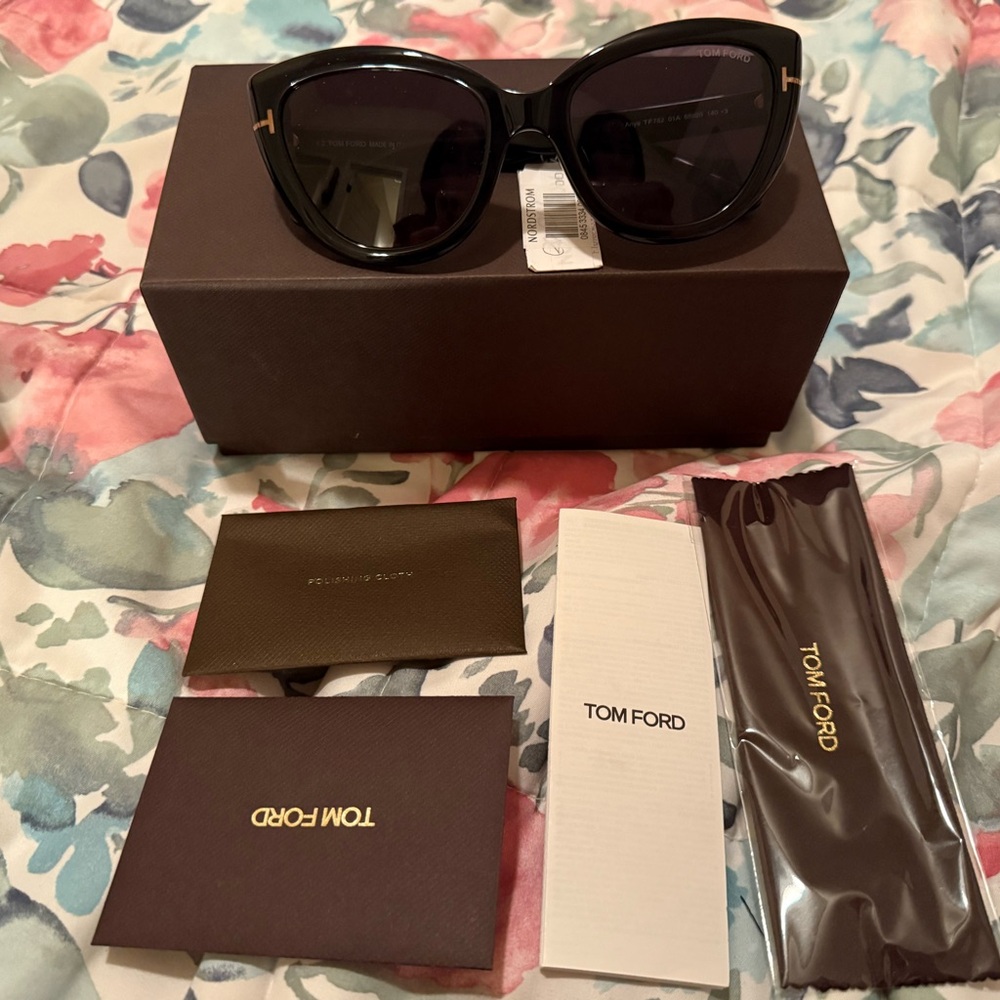 Tom Ford Black Oversized Sunglasses